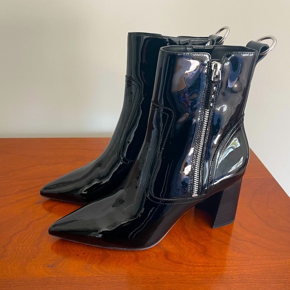 SOLD‼️Paige Callan Bootie in Black Patent Leather - Picture 2 of 10